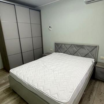 Зарічна вул., 2 к1