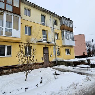 Богдана Хмельницького вул., 43