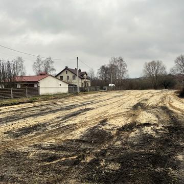 Джерельна вул.