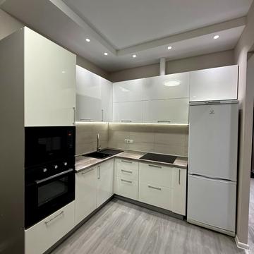 Володимира Моссаковського вул. (Клари Цеткін), 7