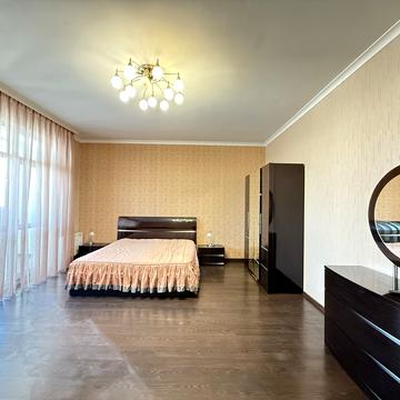 Євгена Коновальця вул. (Щорса), 44-А