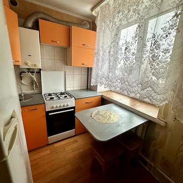 Вербова вул., 4