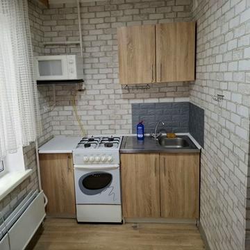 Симиренка вул., 18