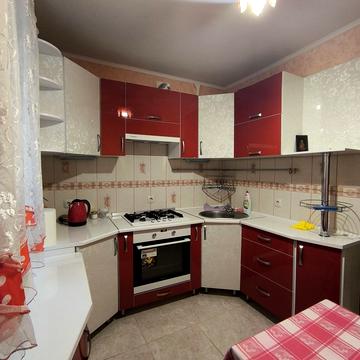 Володимирська вул., 109