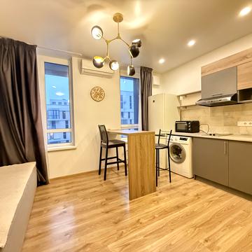 Салютна вул., 2к3