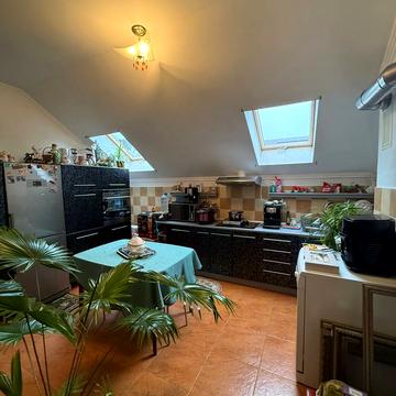 Володимирська вул., 39