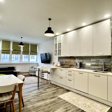 Самійла Кішки вул. (Маршала Конєва), 12