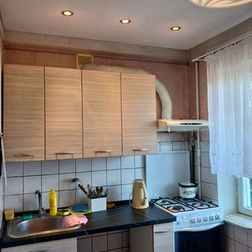 Ореста Левицького вул. (Академіка Курчатова), 3-А