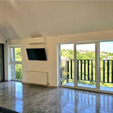 Високовольтна вул., 83