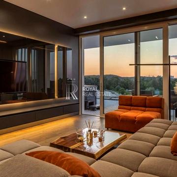 Лютнева вул., 58