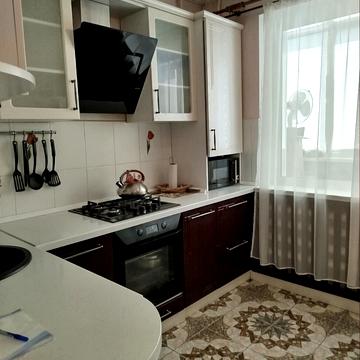 Народицька вул., 21