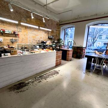 Ніни Строкатої вул. (Буніна), 18