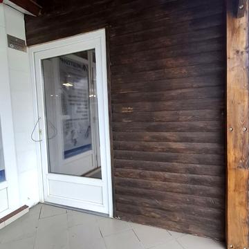 Євгена Максимовича вул., 18