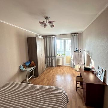 Драгоманова вул., 1-Д