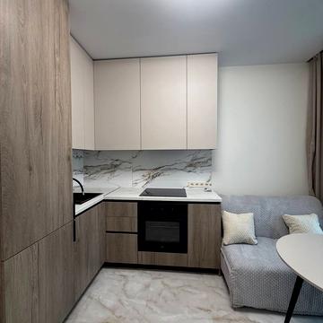 Тиводара Легоцького вул., 80