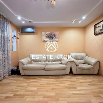 Джерельна вул. (Родникова), 79 к2