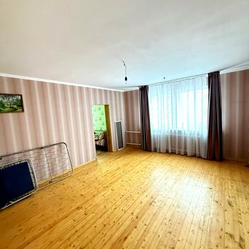 Ярославни вул. (Руднєва), 74