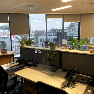 Болсуновська вул. (Сергія Струтинського), 13-15