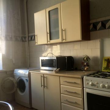 Базарна вул., 77-81