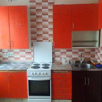 Європейського Союзу просп. (Правди), 8-А