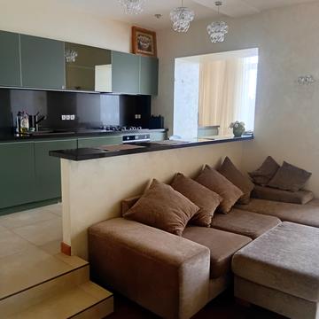 Михайла Омеляновича-Павленка вул., 3/1