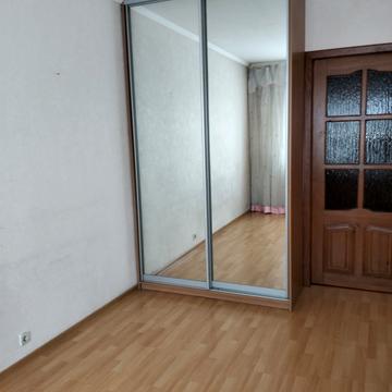 Вацлава Гавела бульв. (Івана Лепсе), 38-Г