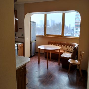 Вацлава Гавела бульв. (Івана Лепсе), 38-Г