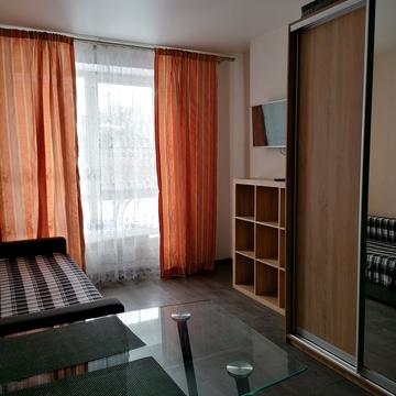 Академіка Шалімова вул., 69-Б