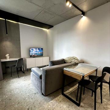 Європейського Союзу просп. (Правди), 53/46