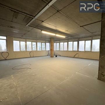 Ушинського вул., 40