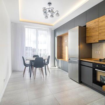 Дениса Січинського вул., 2а