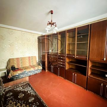 Райдужна вул., 41