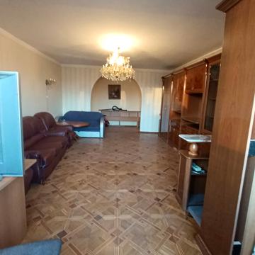 Ботанічний пров., 6