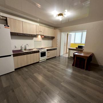 Перемоги вул., 8/3