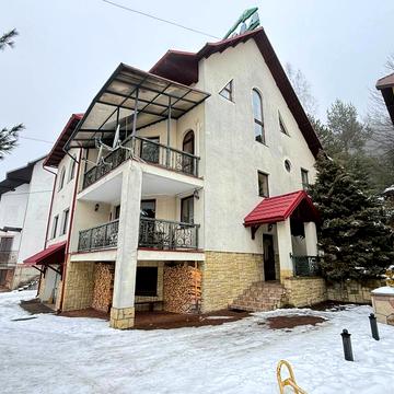 Свободи вул., 331