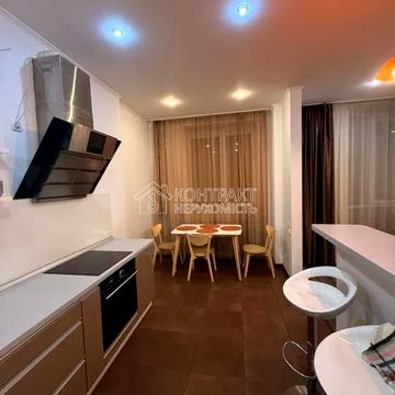 Науки просп. (Леніна), 77