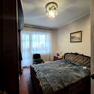 Гірницький мікрорайон вул., 14