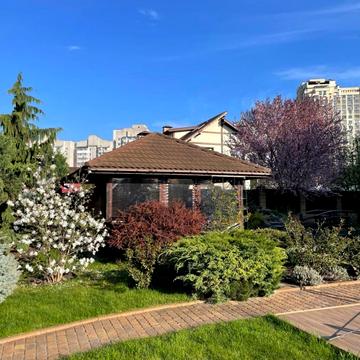 Лугова вул., 32-а