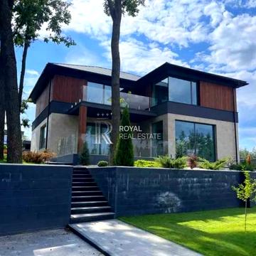 Квітнева вул.