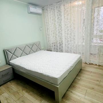 Зарічна вул., 2 к1