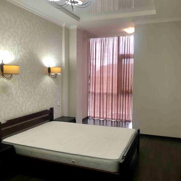 Олексія Вадатурського вул. (Маршала Малиновського), 18а