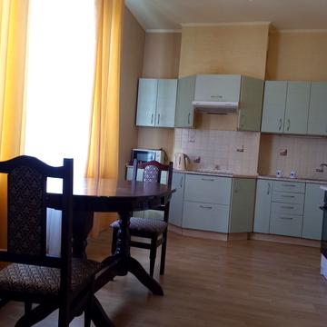 Європейська вул. (Карла Маркса), 90