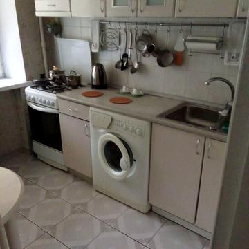 Лесі Українки бульв., 15