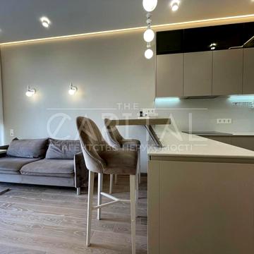 Василя Тютюнника вул. (Анрі Барбюса), 28-А