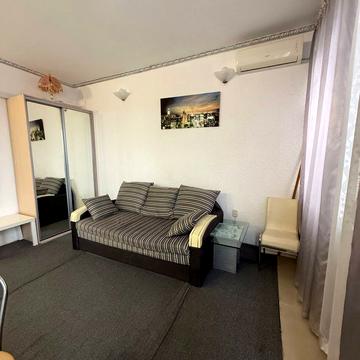 Середньофонтанська вул., 19-А