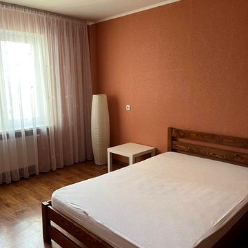 Сергія Данченка вул., 5