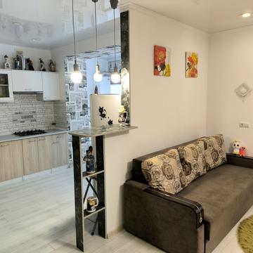 Генерала Гандзюка вул., 4