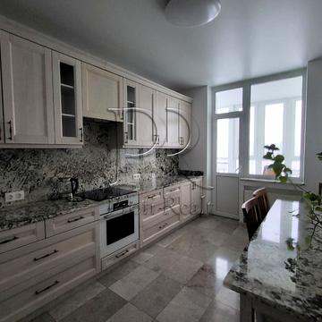 Ясинуватський пров., 10