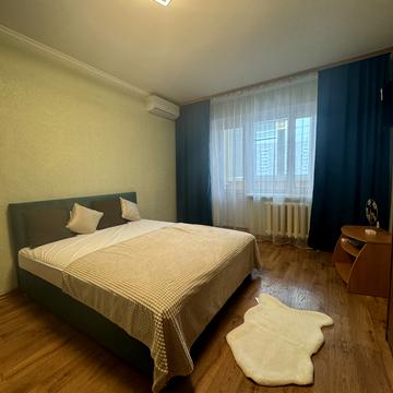 Оноре де Бальзака вул., 63