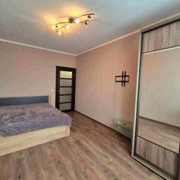 Олени Пчілки вул., 3-В